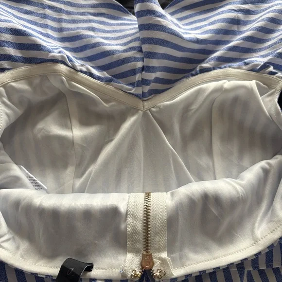 Striped Off-Shoulder Ruffle Romper - Size XS - Picture 5 of 5